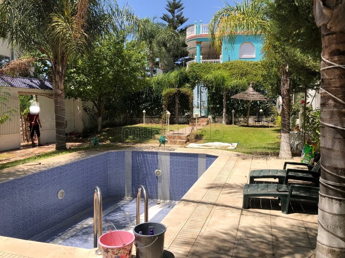 Villa a vendre à Kouilma. 4 belles chambres. Meublé