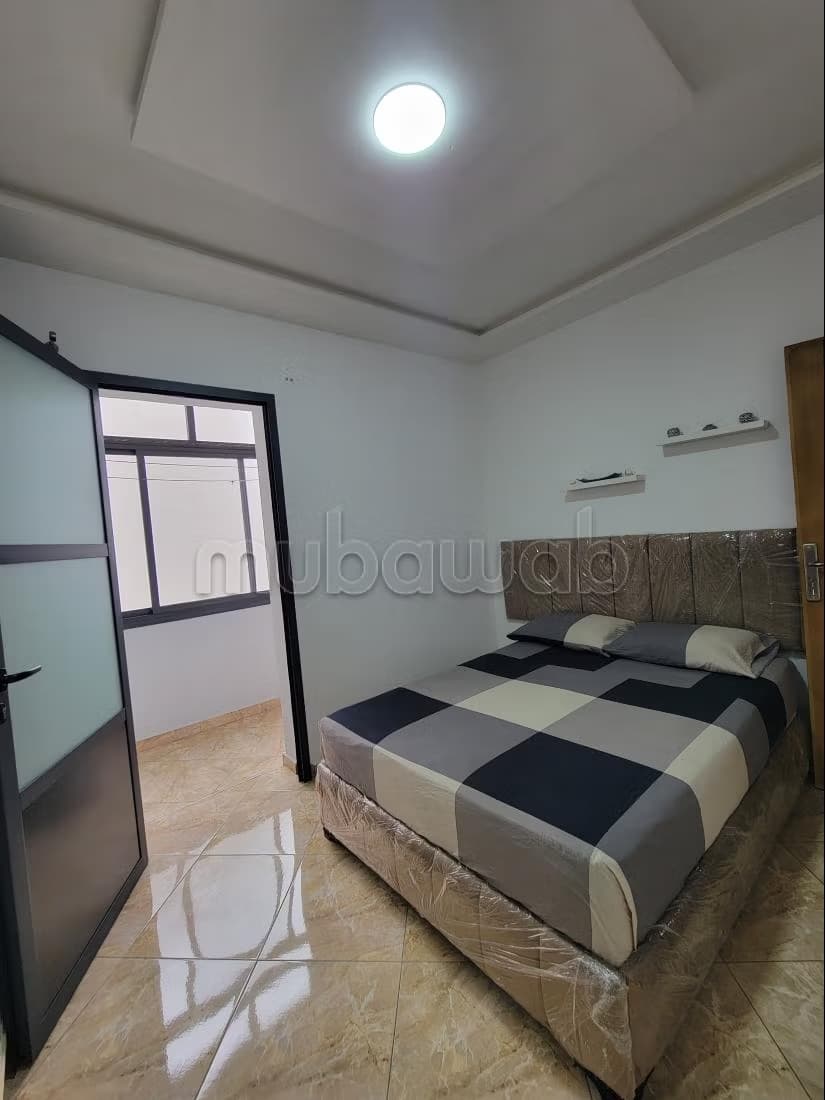 Appartement à louer à Wilaya. Surface de 111 m². Meublé