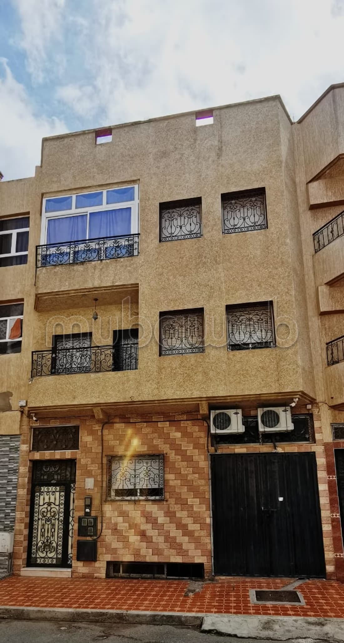Maison R2 et Cave à vendre 120 m² à Mohammedia