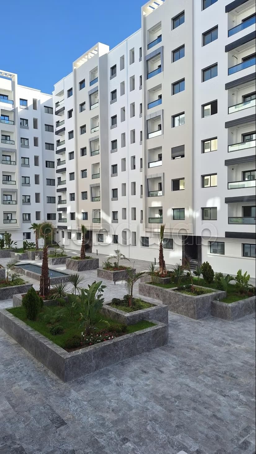 Superbe appartement à vendre à Beni Touzine. Surface de 87 m...