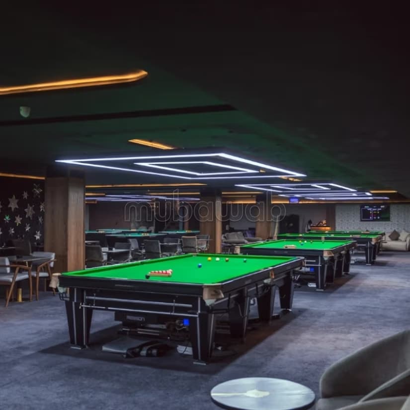 Local commercial ideal pour cafe salle de jeu