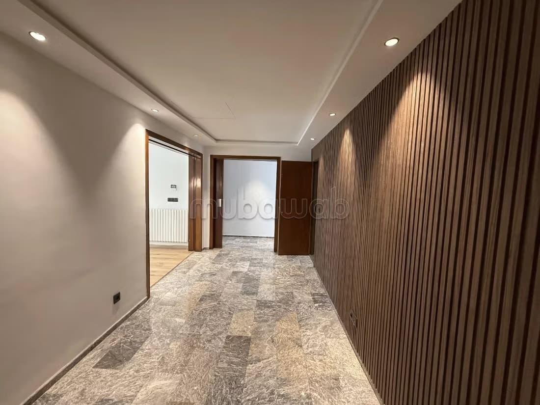Appartement Lumineux et Spacieux à l'Aviation