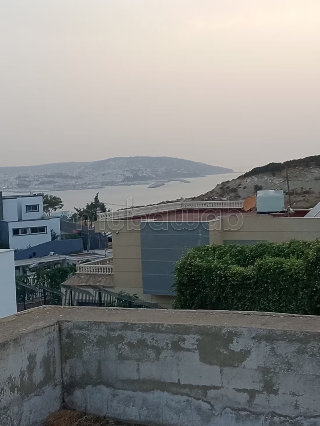 Splendide villa à vendre à Manar. Surface de 719 m². Prestat...
