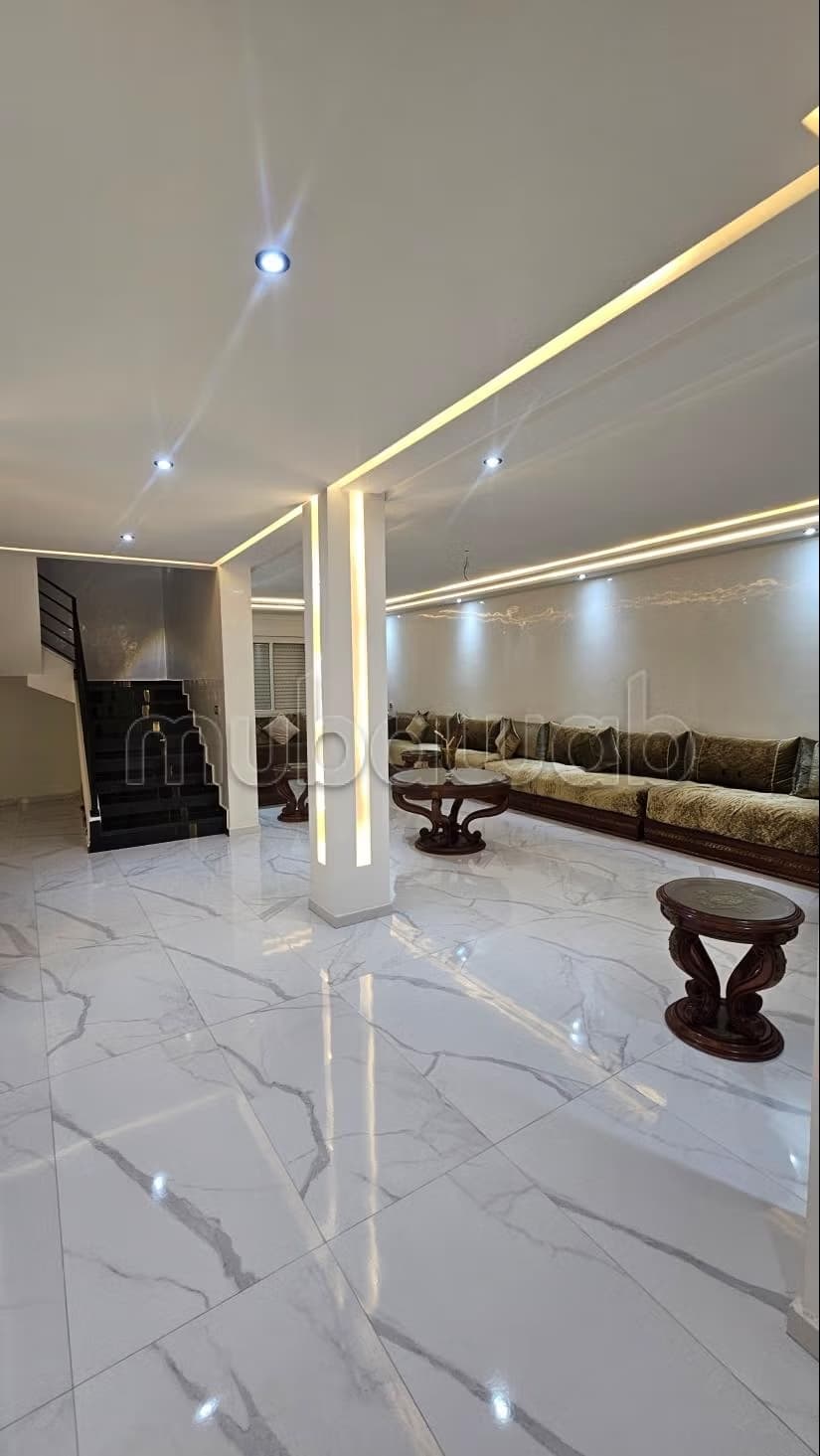 Magnifique villa à vendre à Touabel. 4 chambres. Environneme...