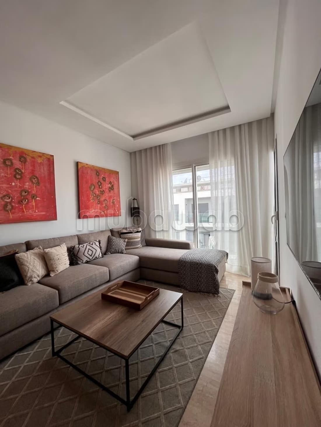 Superbe appartement à louer à Maârif. 3 pièces. Meublé