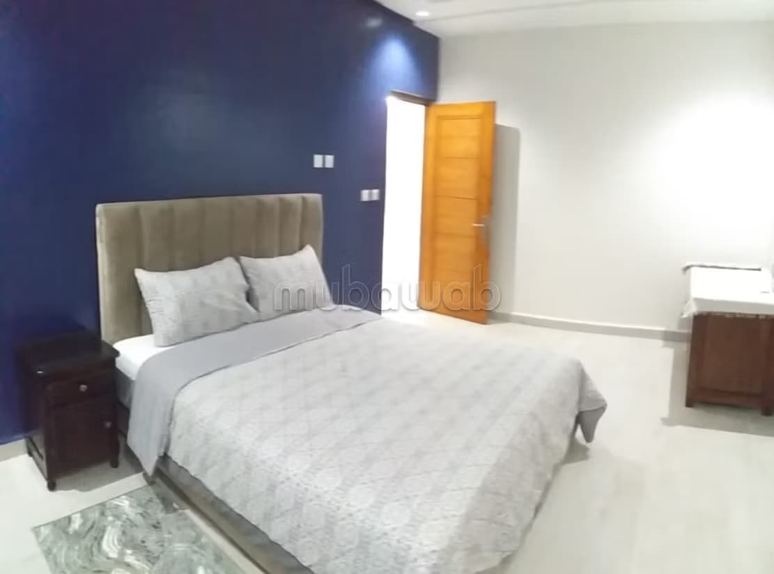 Vend appartement à Borj. 2 belles chambres. Bien meublé