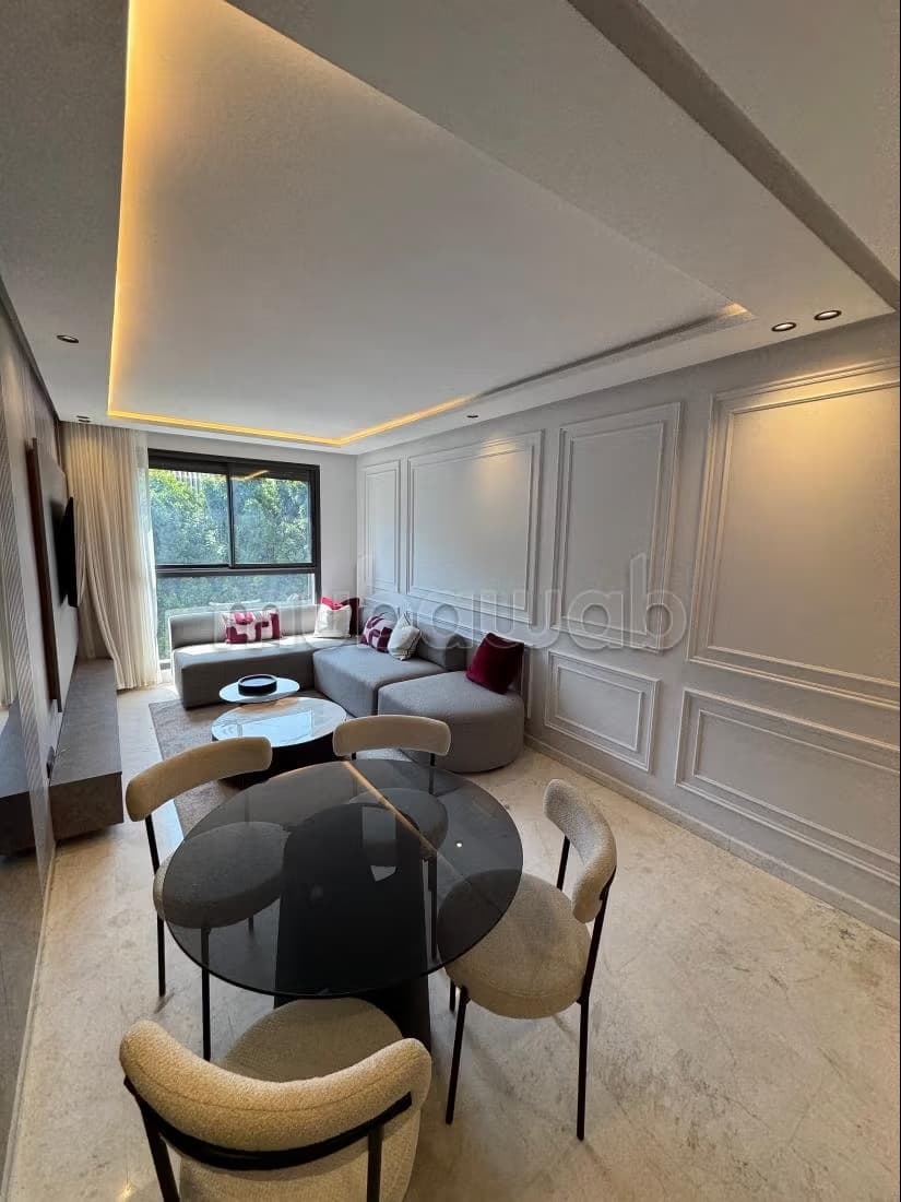 Super studio à vendre à Anfa. 1 Pièce. Fenêtres double vitra...