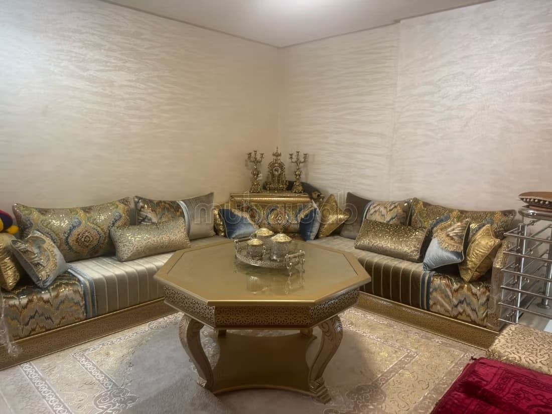 Un beau duplex meublé à louer centre ville