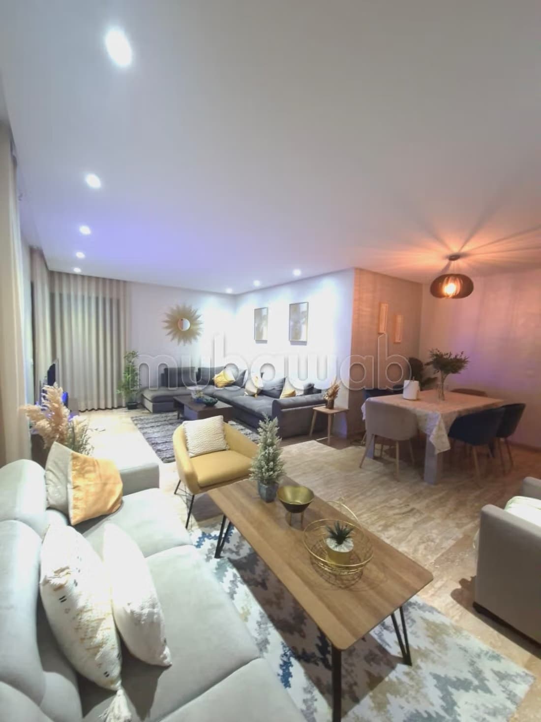 A vendre beau appartement 150m2 3ch Victoria Bouskoura