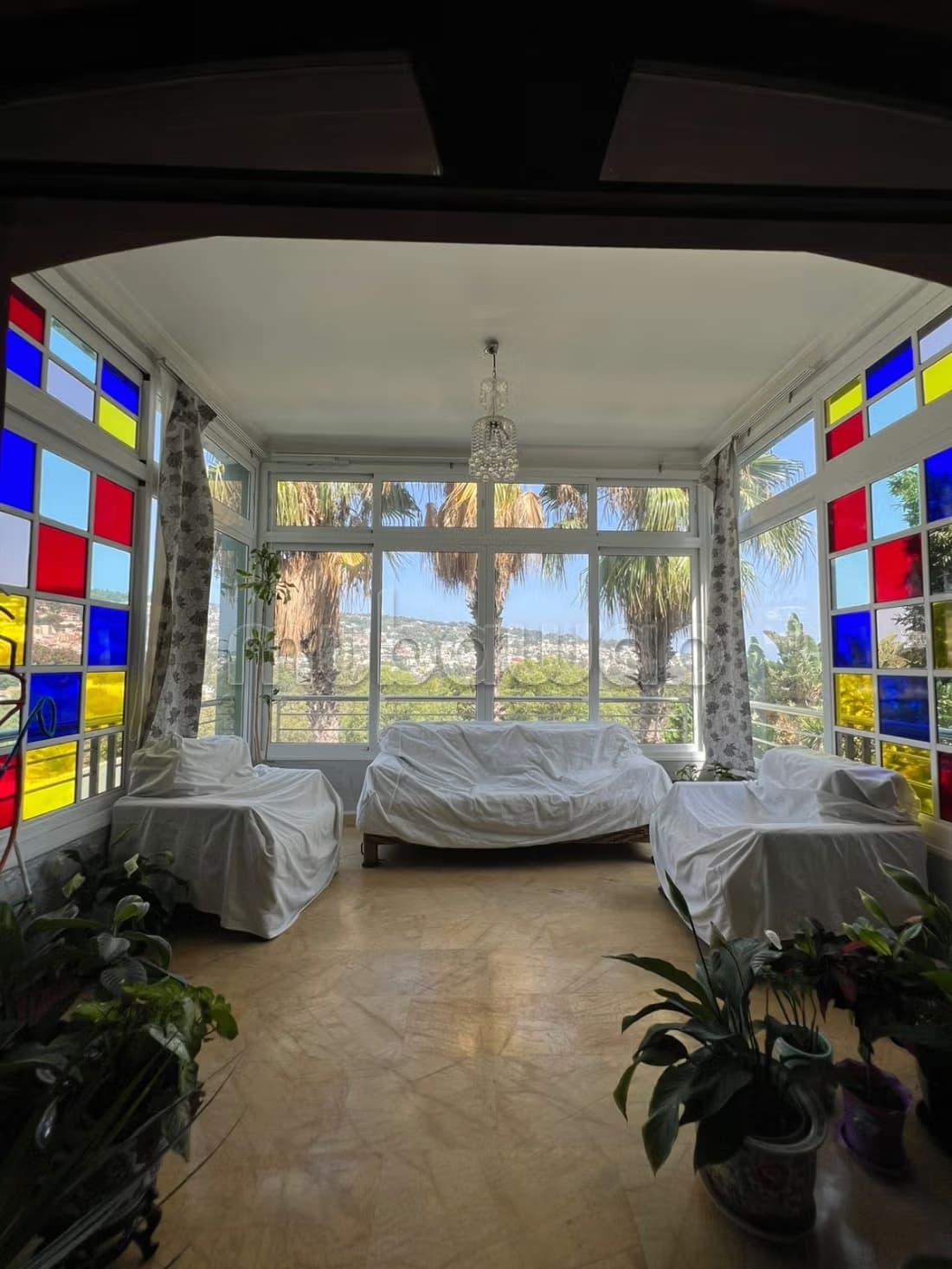 Villa avec Piscine – Quartier Moujahidine