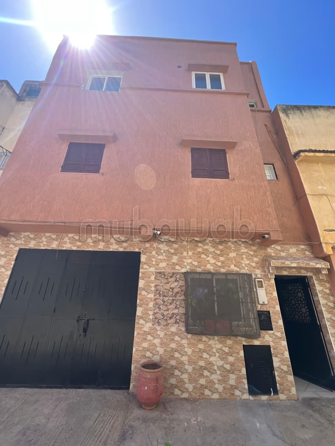 Trouvez votre maison à acheter à Hay Moulay Ismail. Superfic...