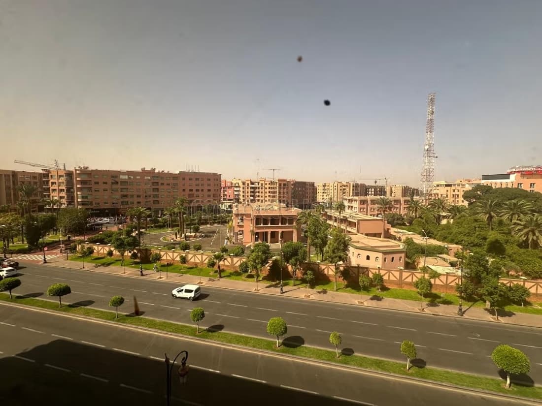 GUELIZ Appartement à rénover avec vue dégagée