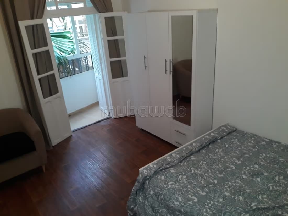 Très bel appartement en location à Roches Noires. 2 grandes...