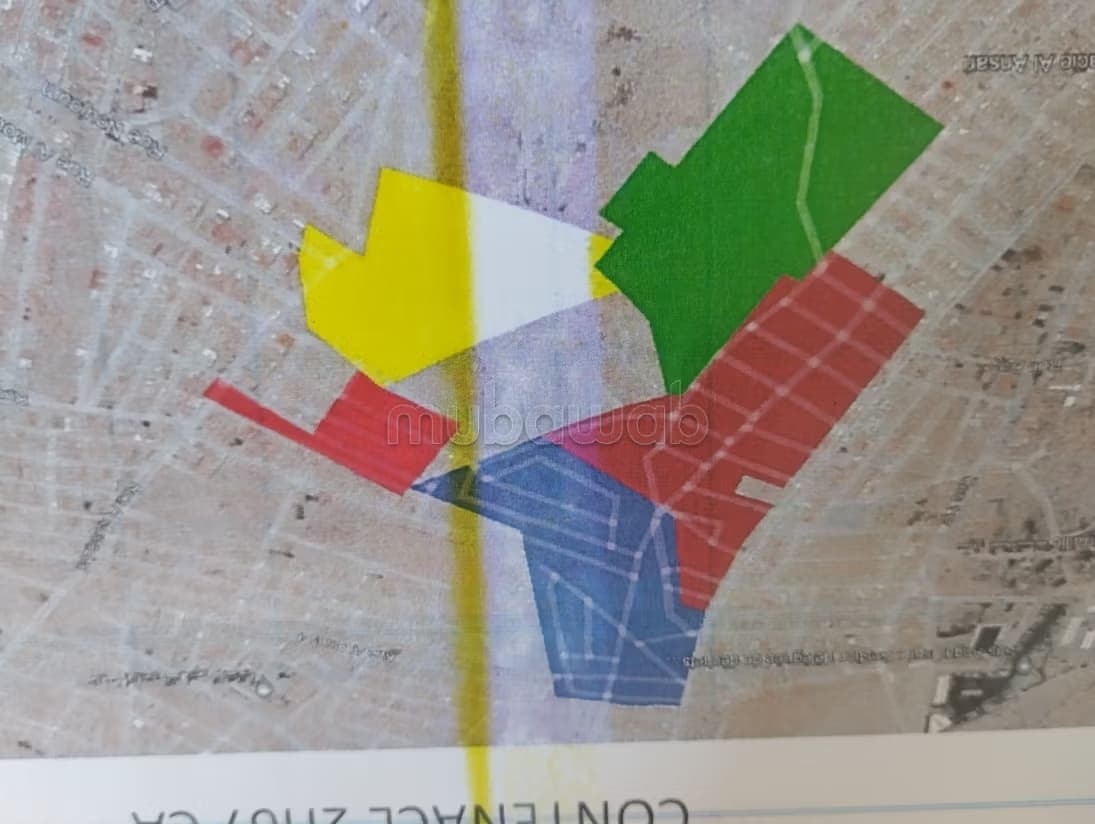 Vend terrain de 26700 m2 indivision