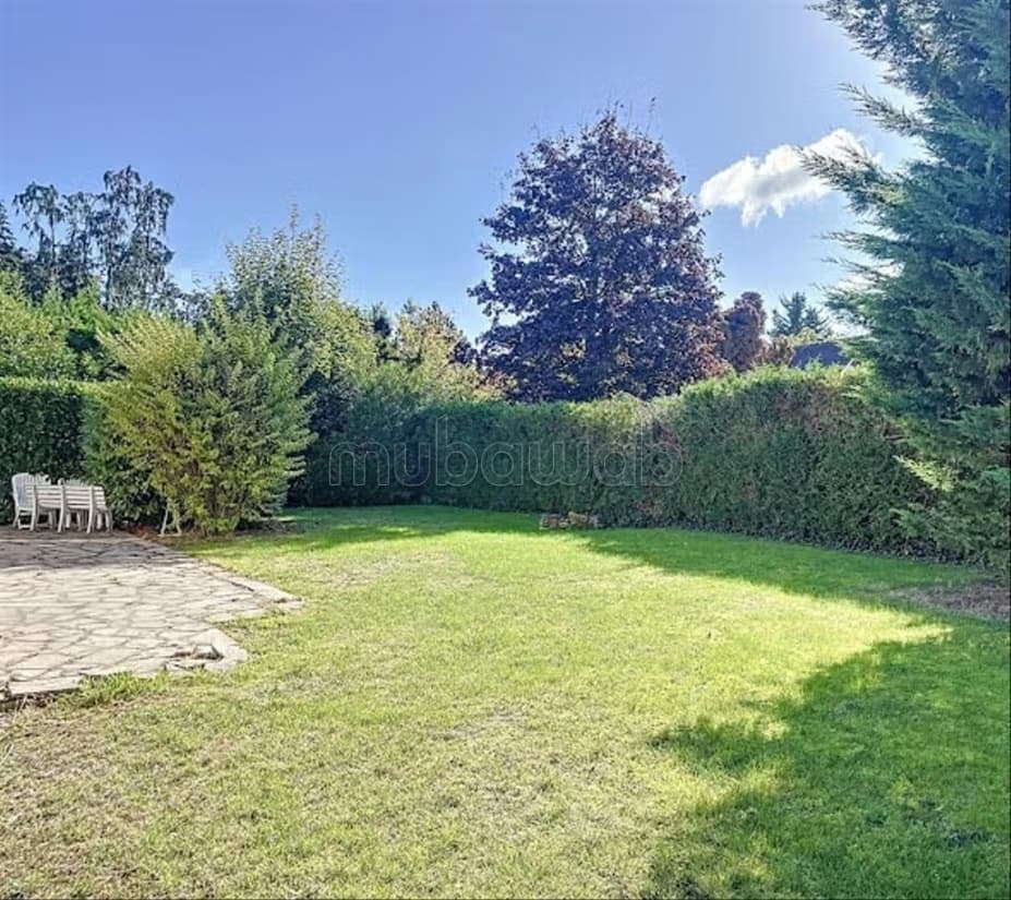 Villa à usage résidentielle, commerciale ambassade