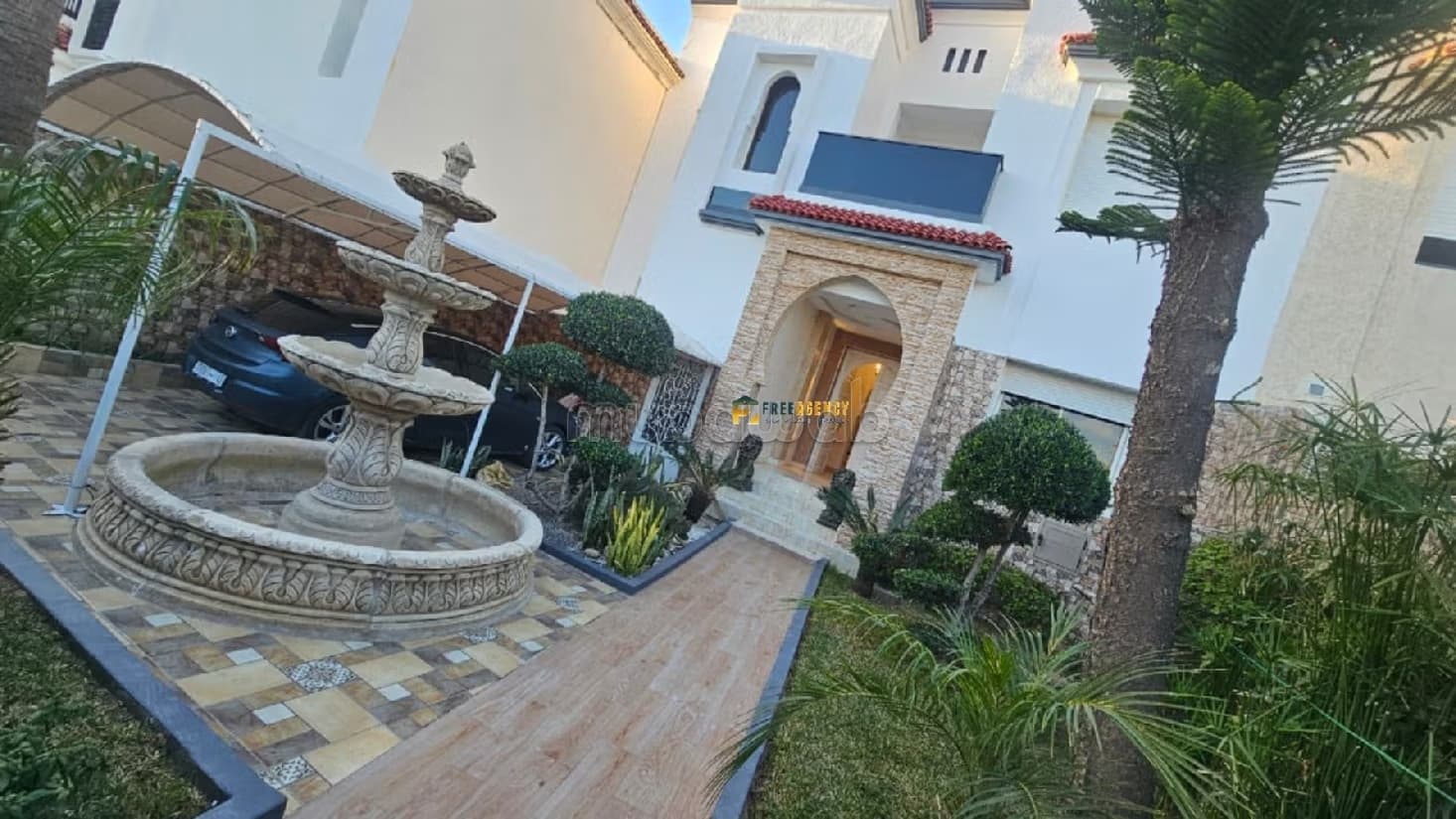 Villa de Prestige à Louer – Quartier El Randori
