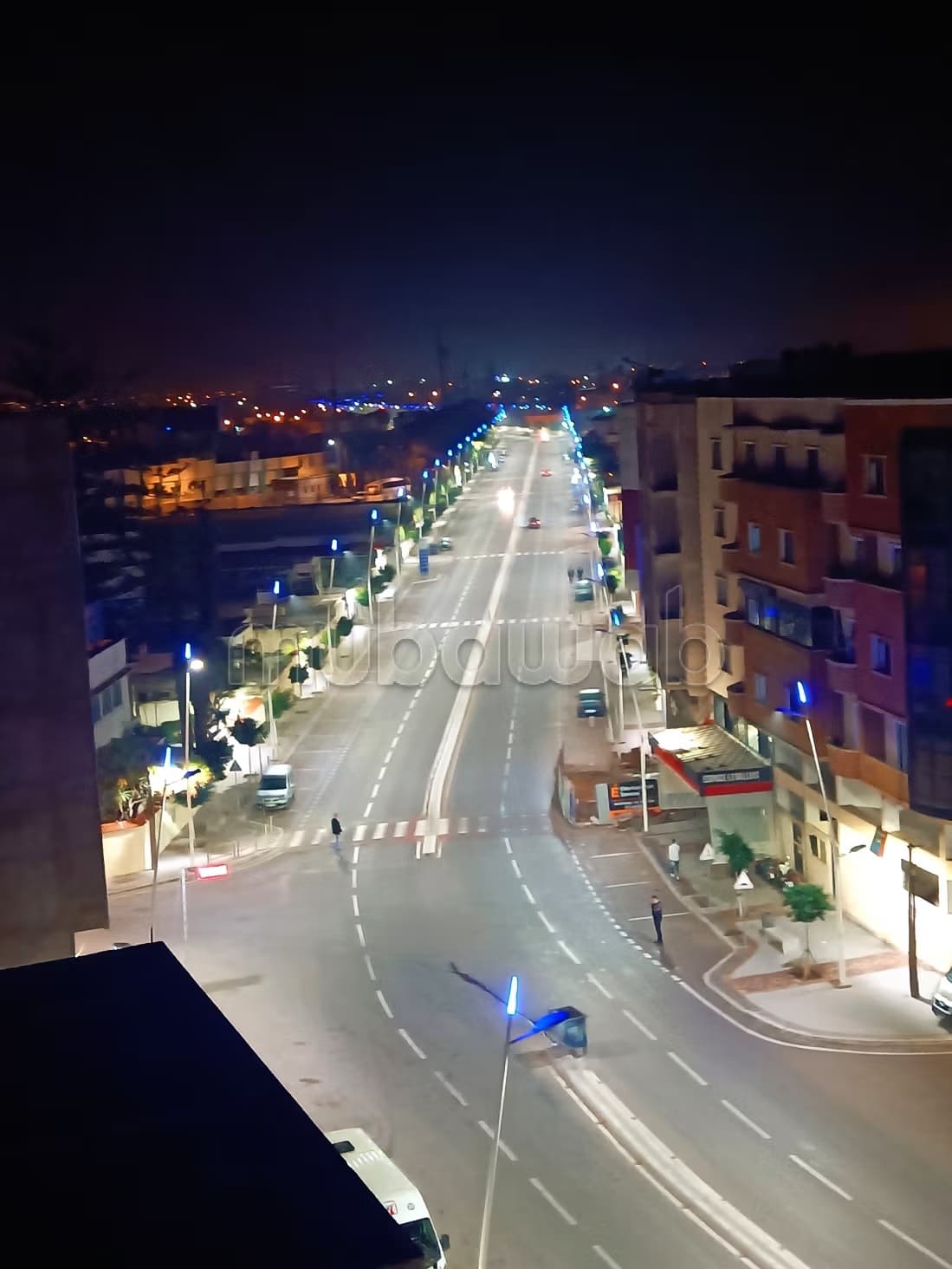 Appartement a 2 min de la place el jadida dans un