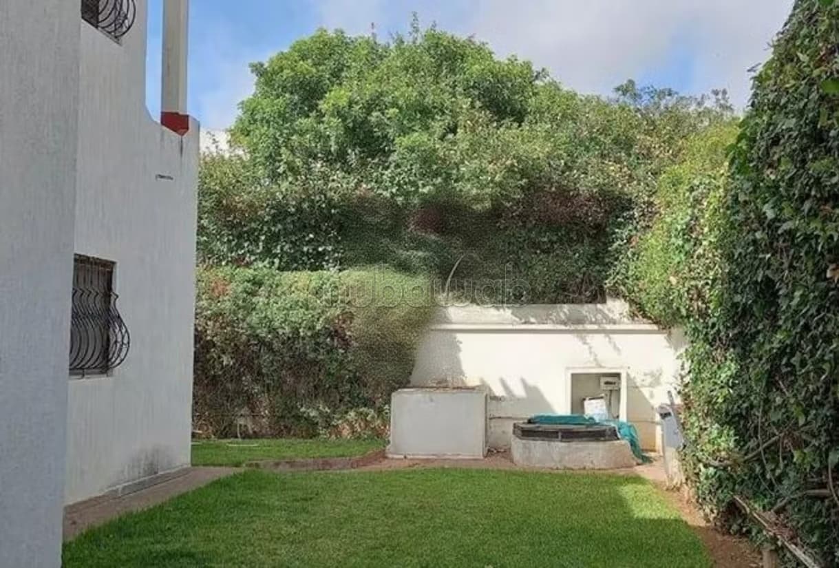 Villa COMMERCIALE, RES au quartier des princesses