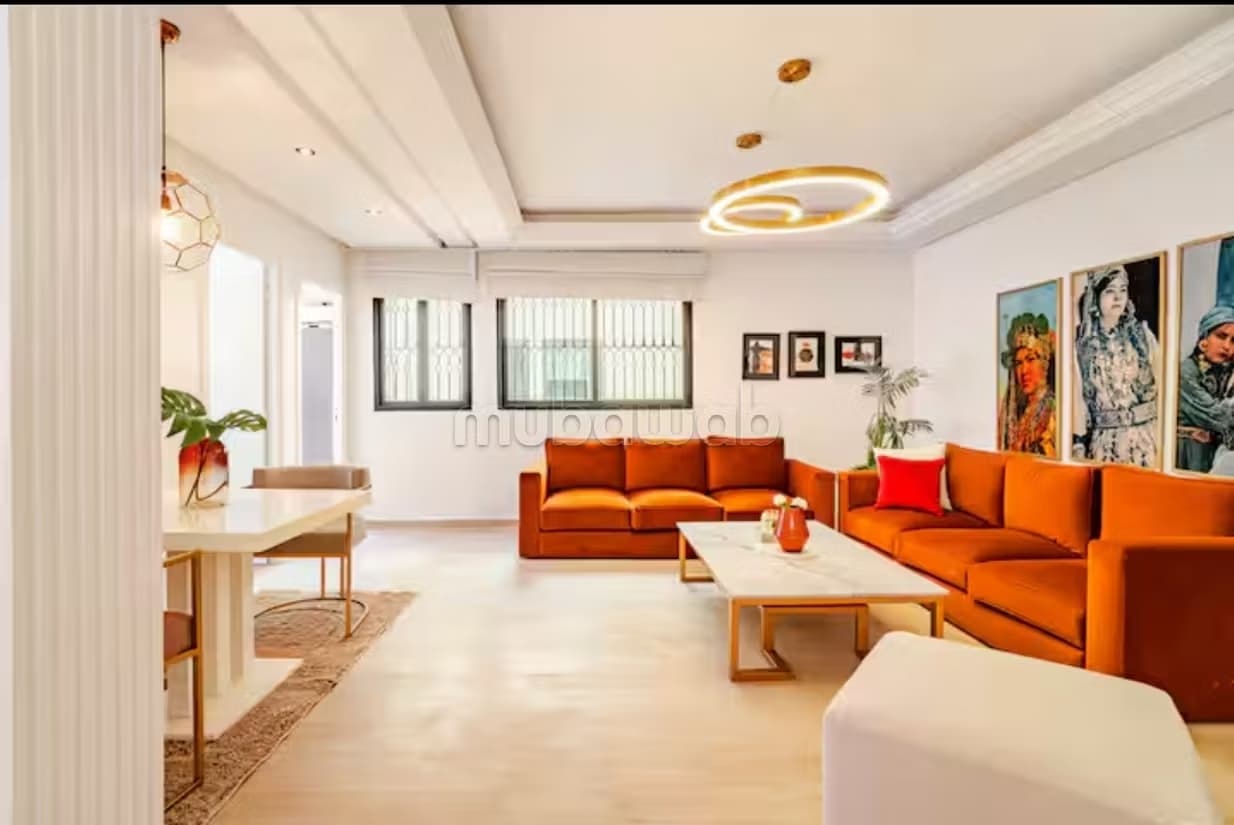 Bel appartement en location à Sidi Abbad. Surface de 90 m²...