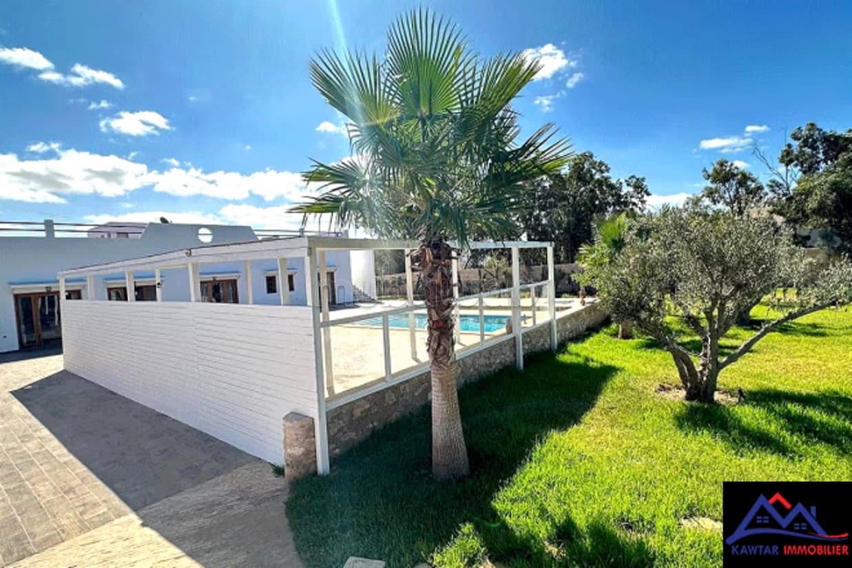 À vendre — Superbe villa à Ghazoua, à seulement 8 km d’Essao...
