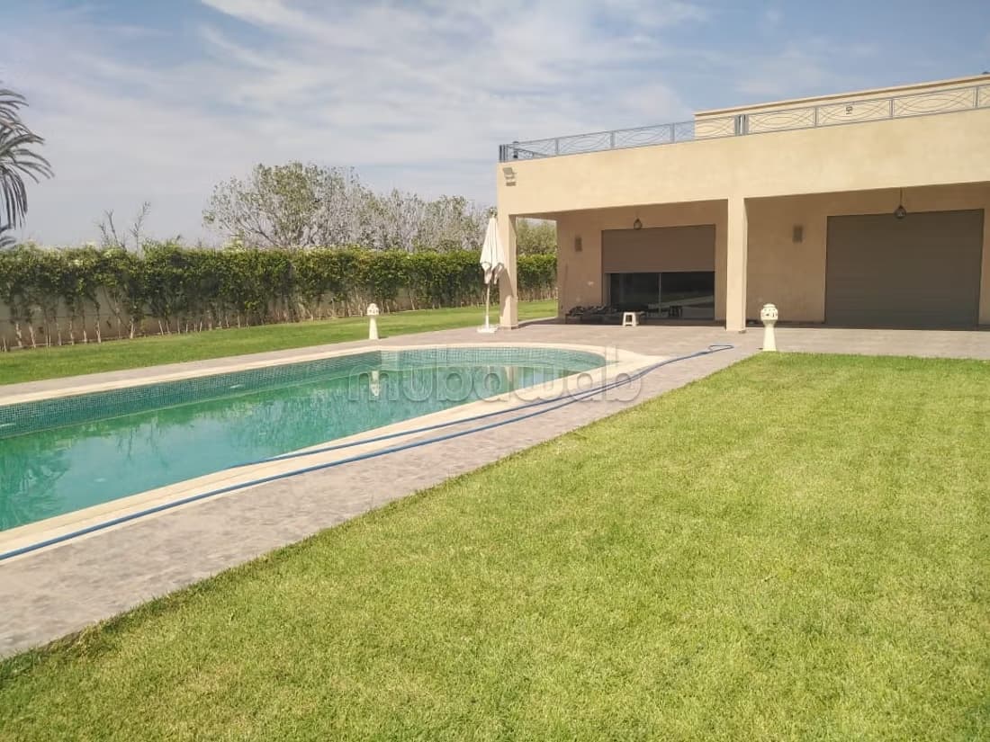 Splendide villa à vendre à Route de Fez. 9 pièces confortab...