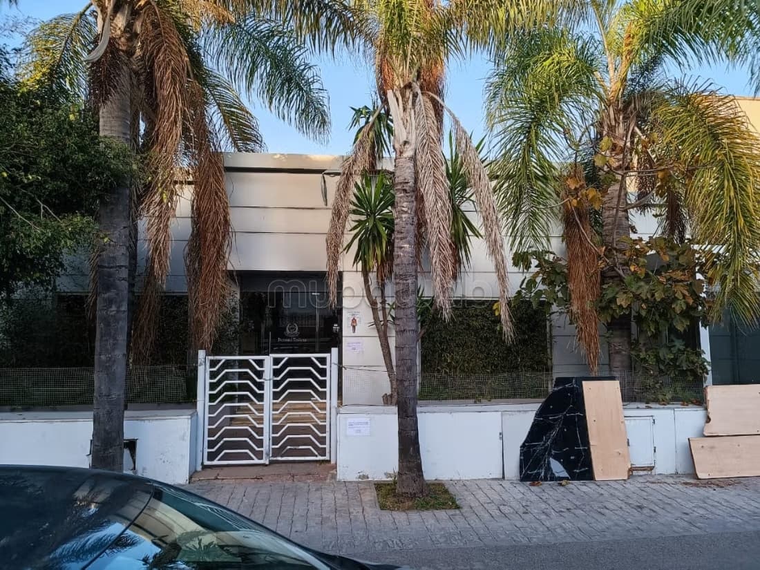 À Vendre – Villa à Raser au Cœur de Souissi