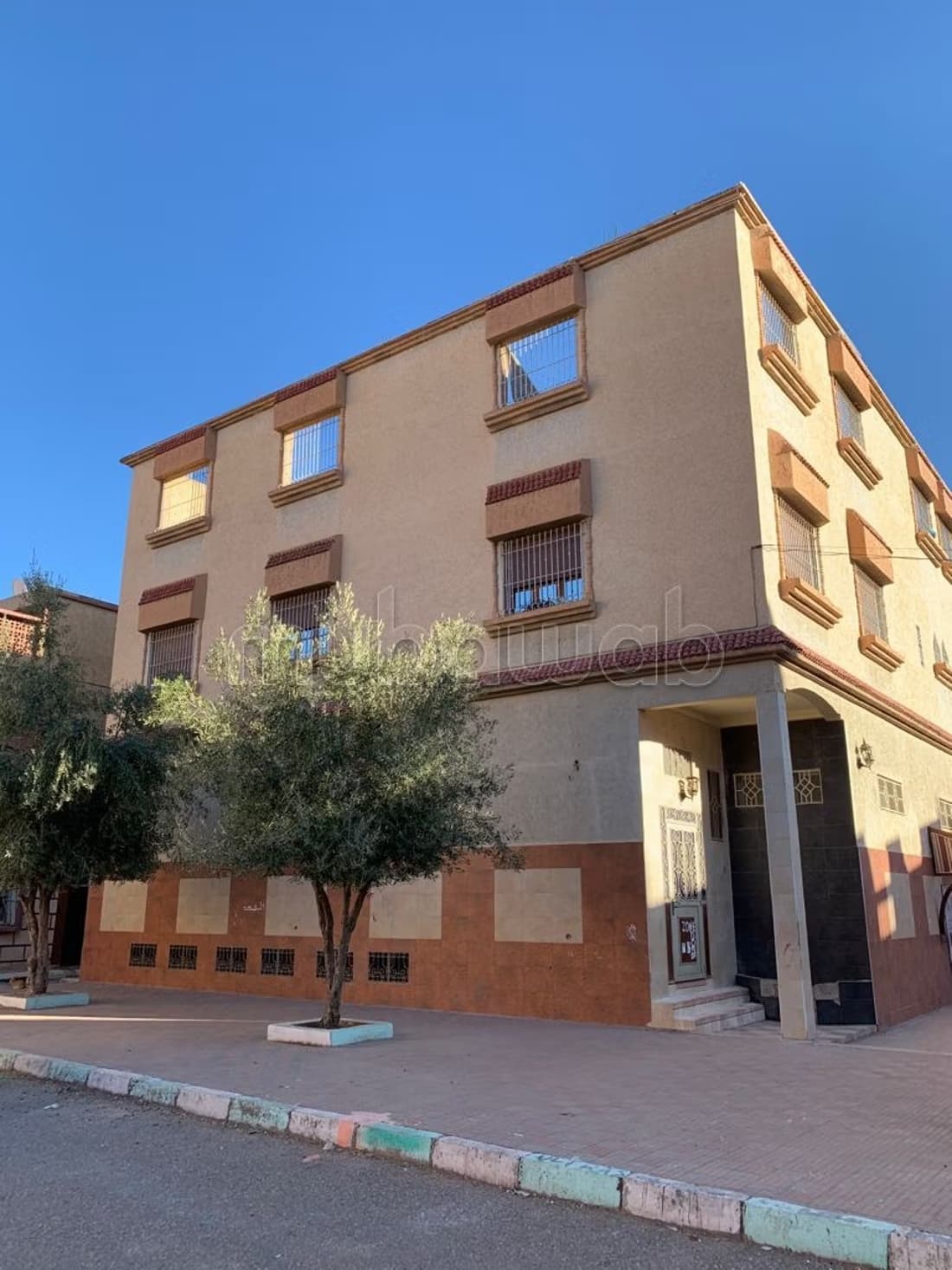 Hammam et appartement à vendre