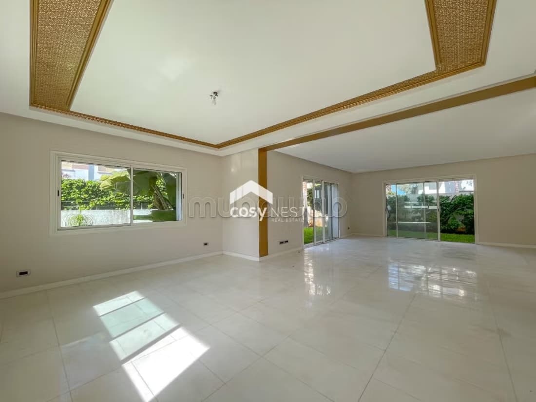 Location villa de luxe à Ain Diab. Superficie 450 m². Porte...