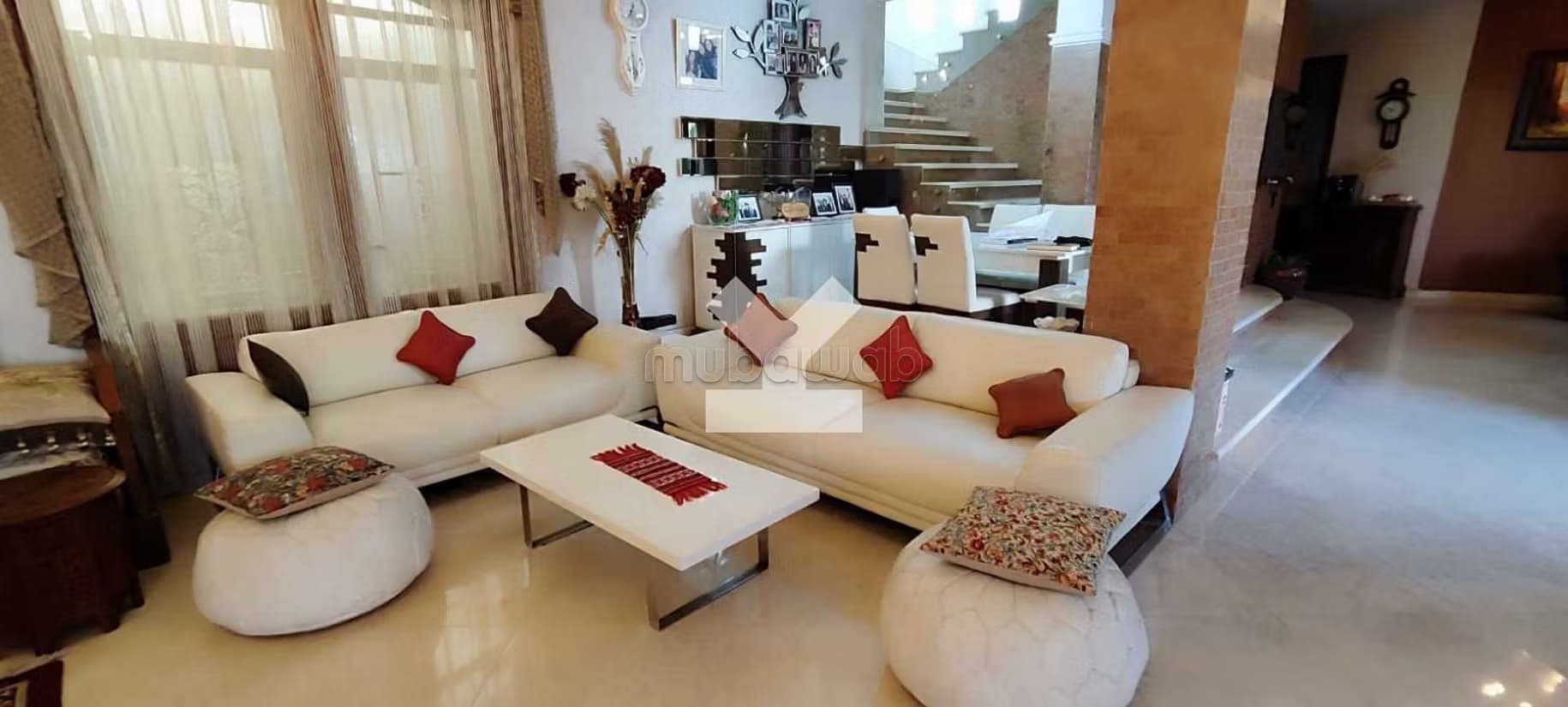 Villa à Vendre de 365.0 m² à Salé, Bettana