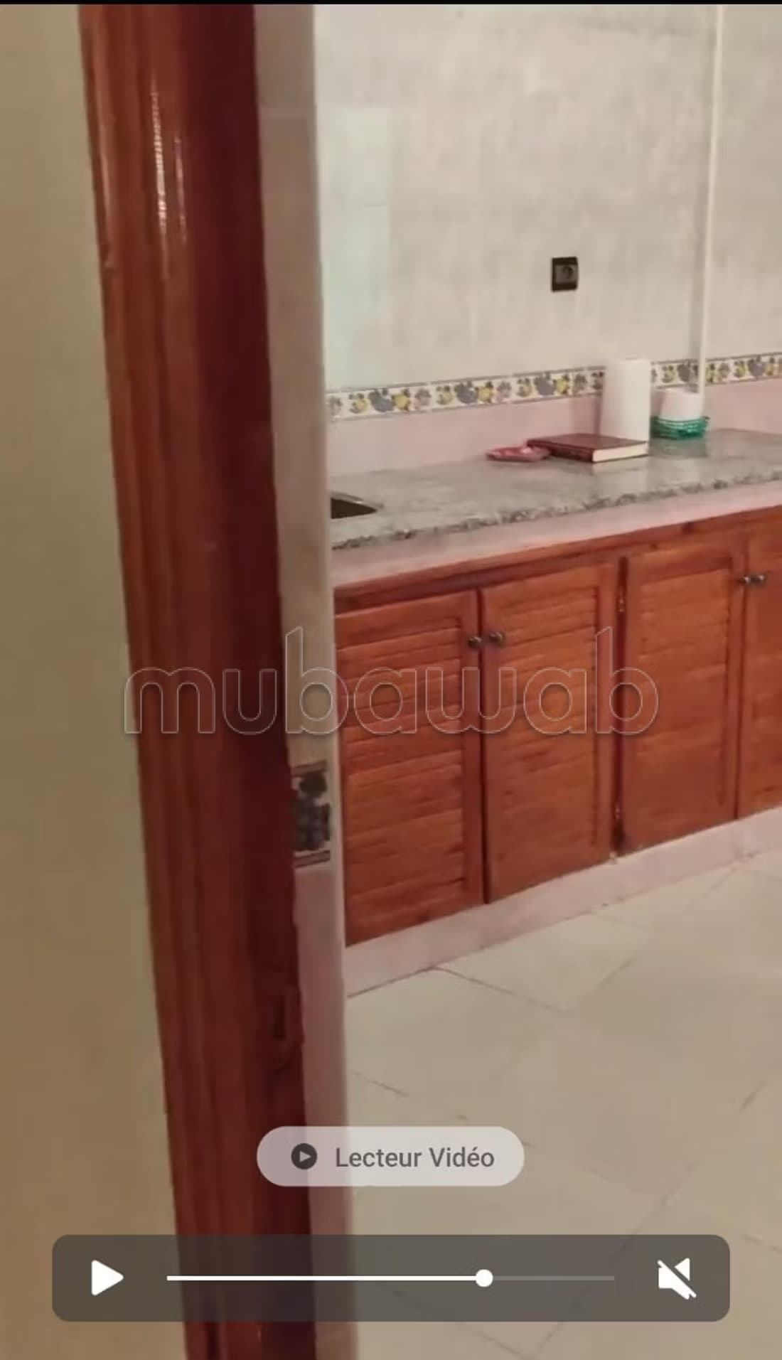 Appartement à vendre 88 m2 enface souk boujarah