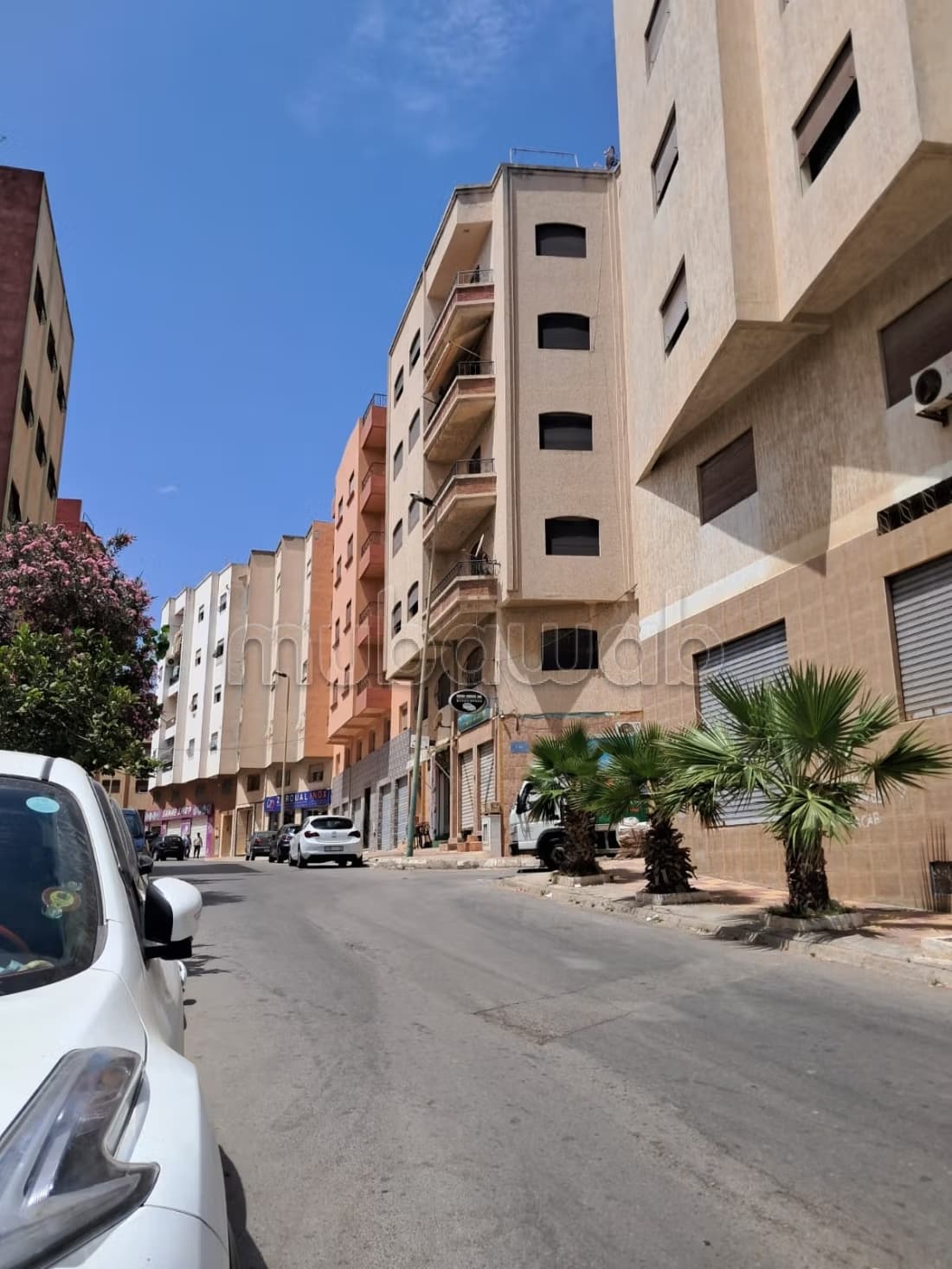 Appartement à l'achat à Wilaya. 7 pièces confortables. Vue s...