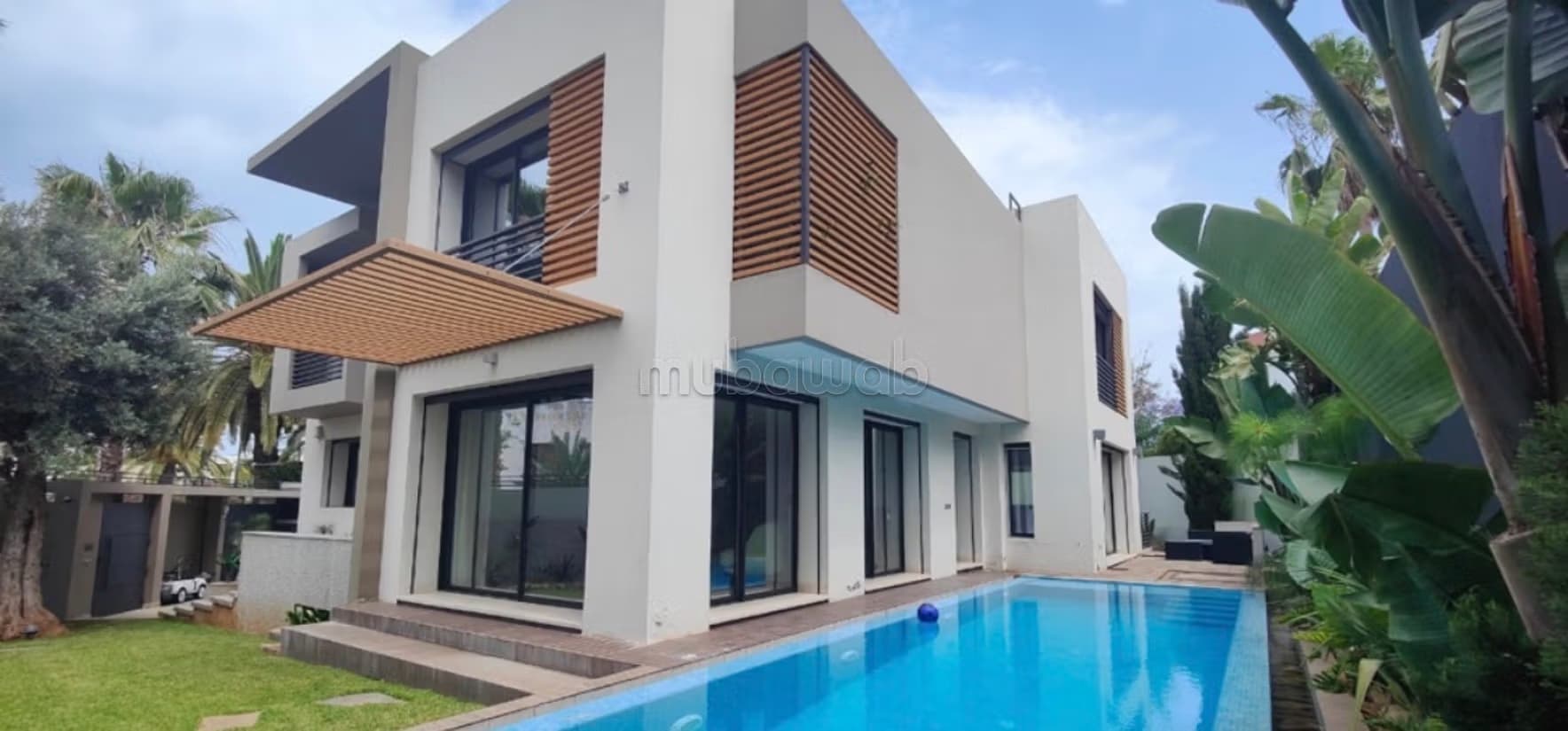 Location villa de luxe à Ain Diab Extension. 4 belles chambr...