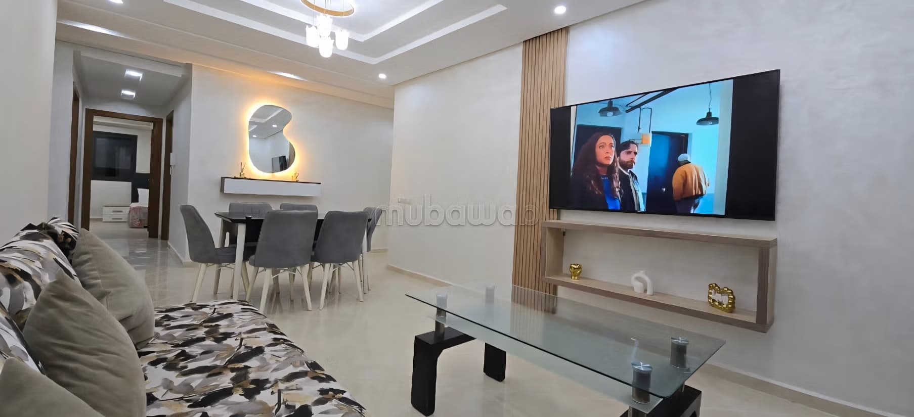 Appartement en location à El Menzeh. Surface totale 126 m²...