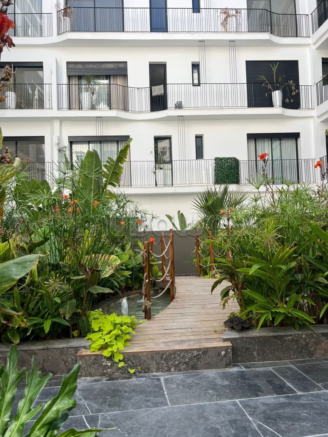 Vente studio sur belvedere roches noirs