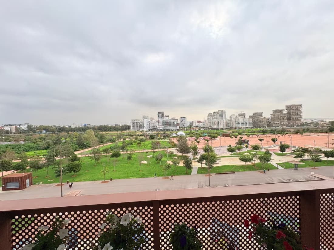 Studio en vente front de park cfc