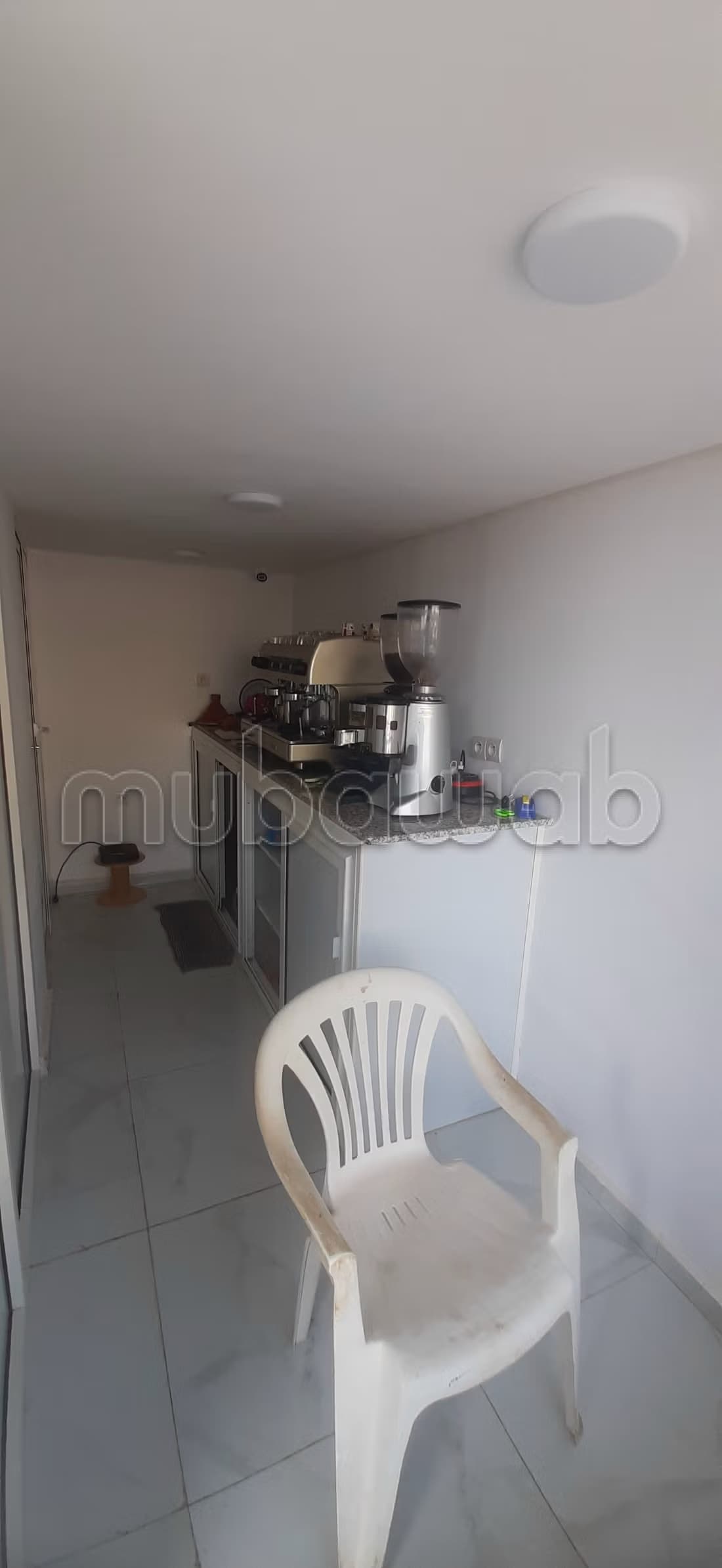 Vend local commercial à Masrou 1. Surface totale 22 m². Port...