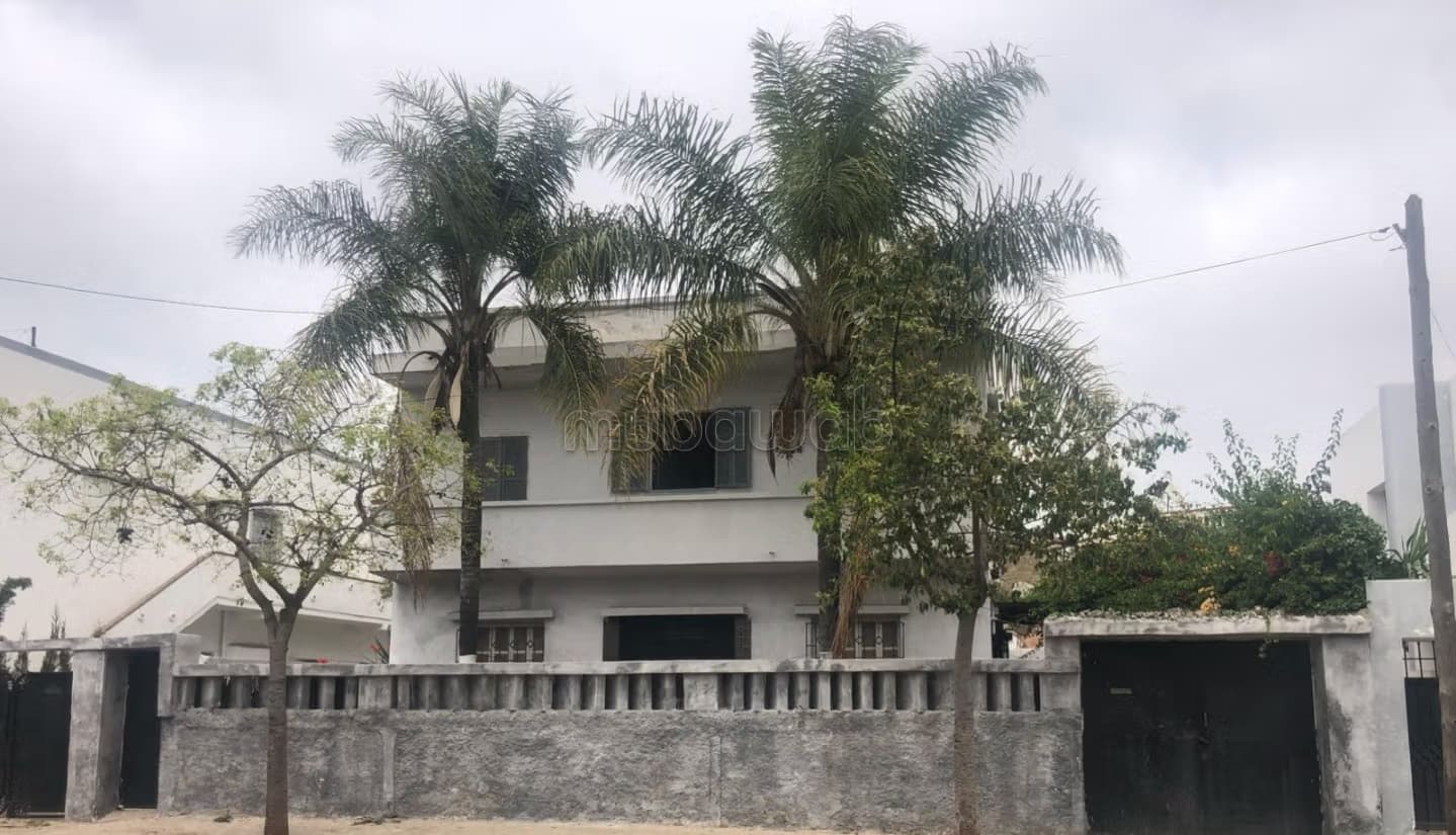 Villa à vendre – Zone Villa et Commerciale