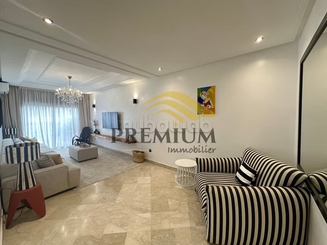 Joli appartement meuble entierement renove