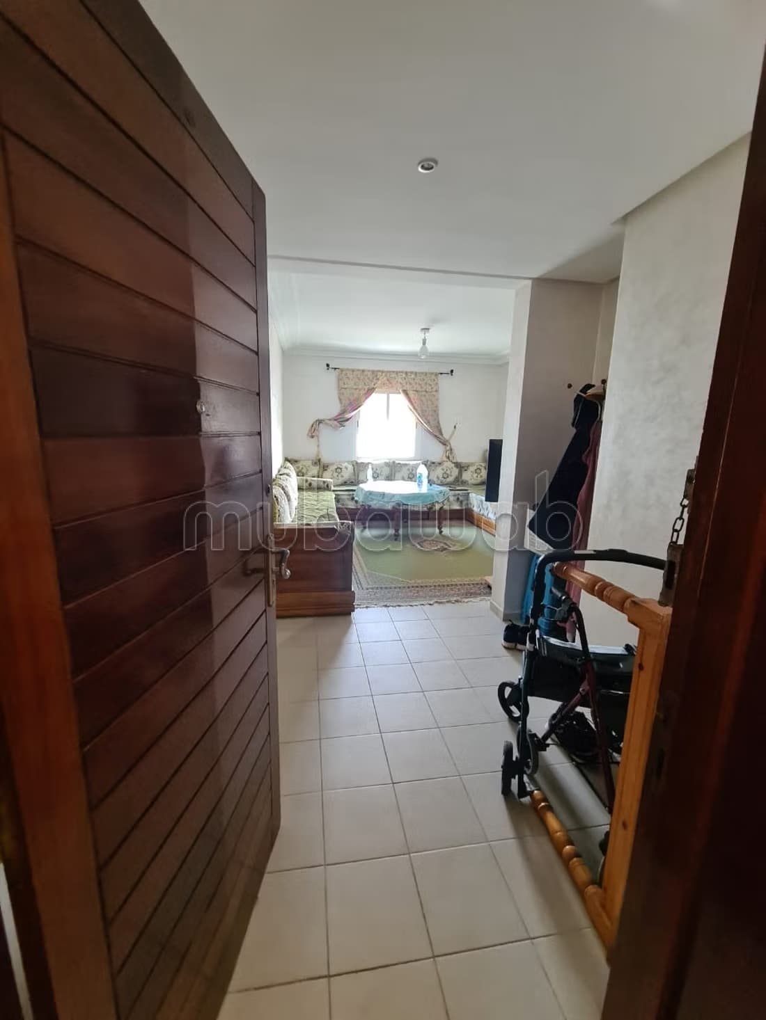 Appartement à vendre à Hay Al Kora. Superficie 78 m². Avec...