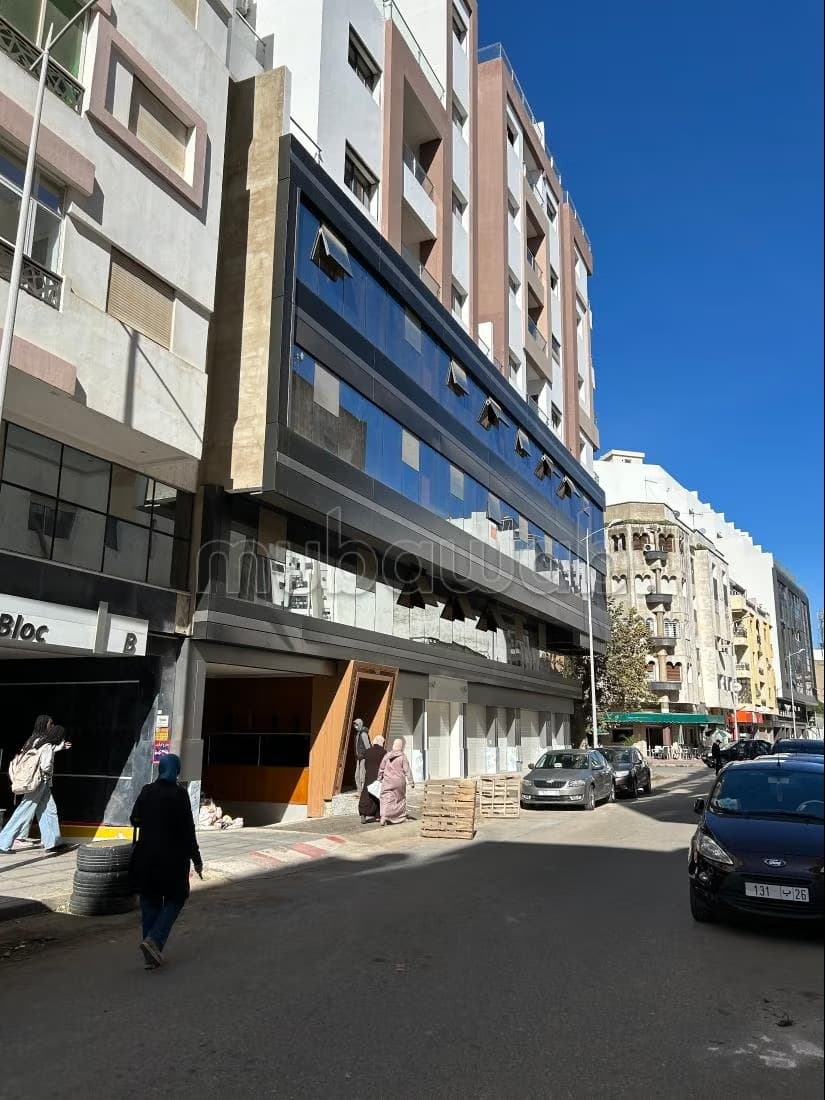 Bureaux en location en Centre. Surface de 55 m²