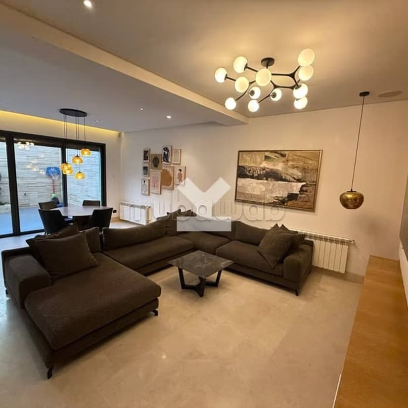 Villa à Vendre de 223.0 m² à Témara, Annasr