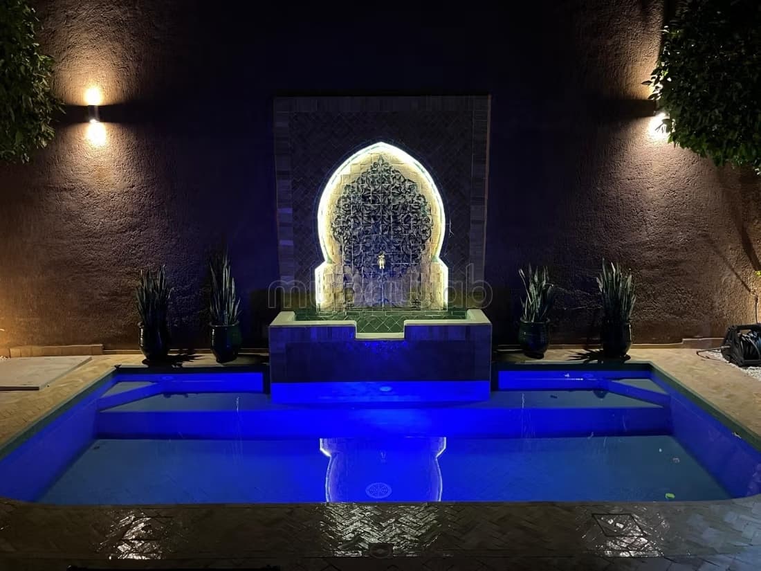 Rare a la vente: villa 3 suites avec piscine
