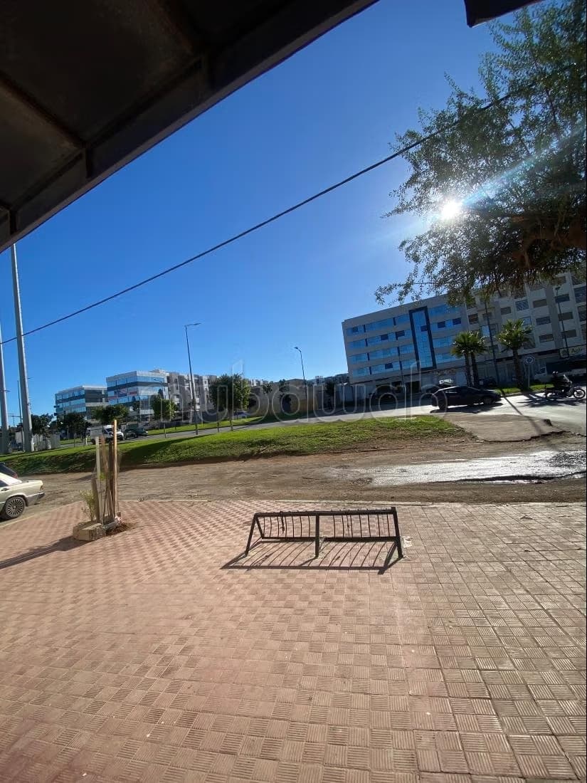 Commerce a vendre