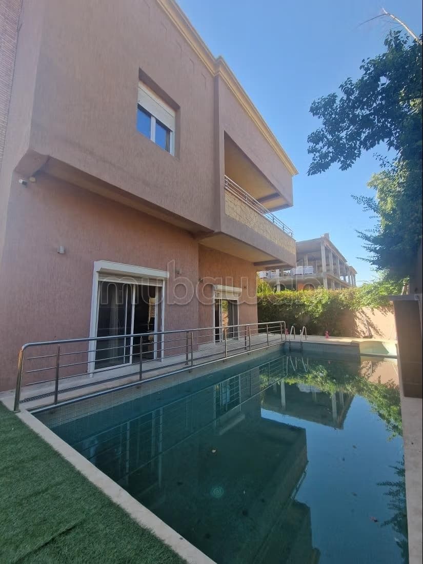 Belle villa familiale avec piscine et hammam
