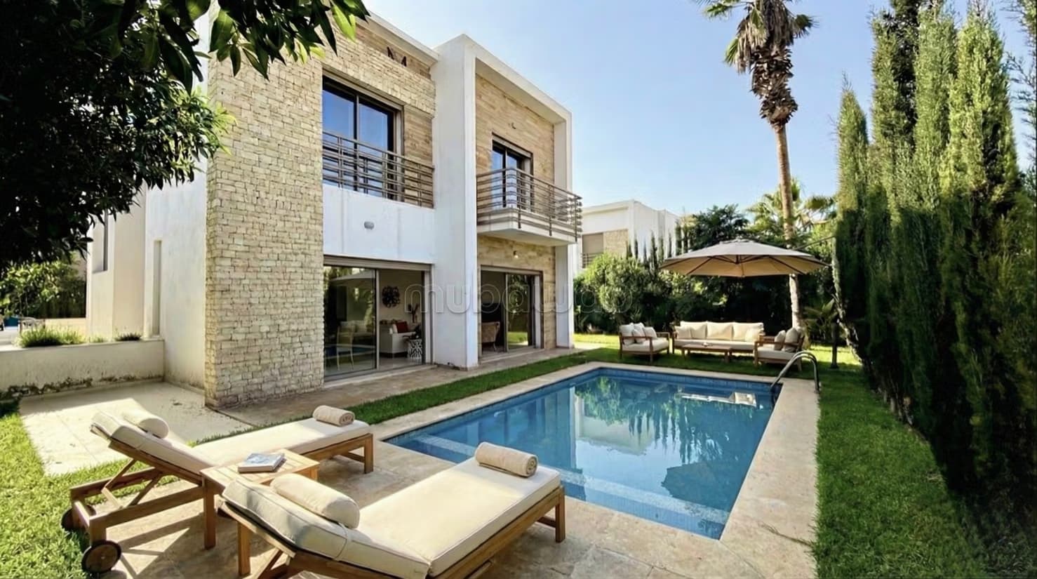 À louer Superbe villa moderne avec piscine privée