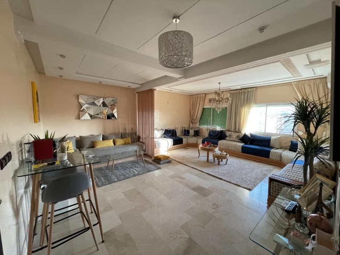 Appartement à vendre à Ain Amir, à proximité de clinique 3. ...
