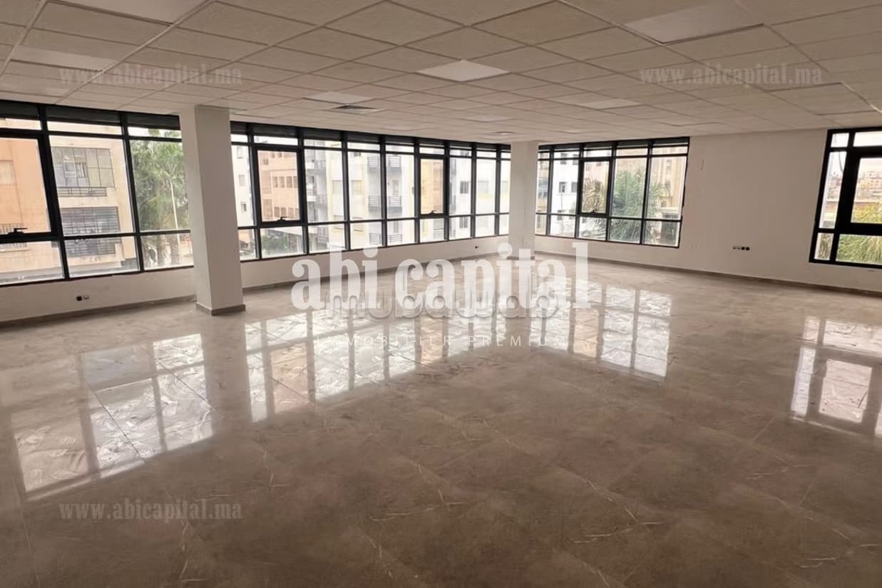 Plateau de bureaux 484 m² à louer Oulad Mtaa, Temara Rabat