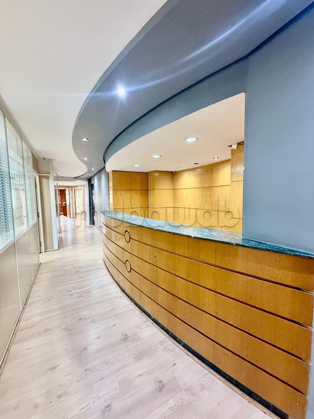 Plateau de bureau 150m bourgogne