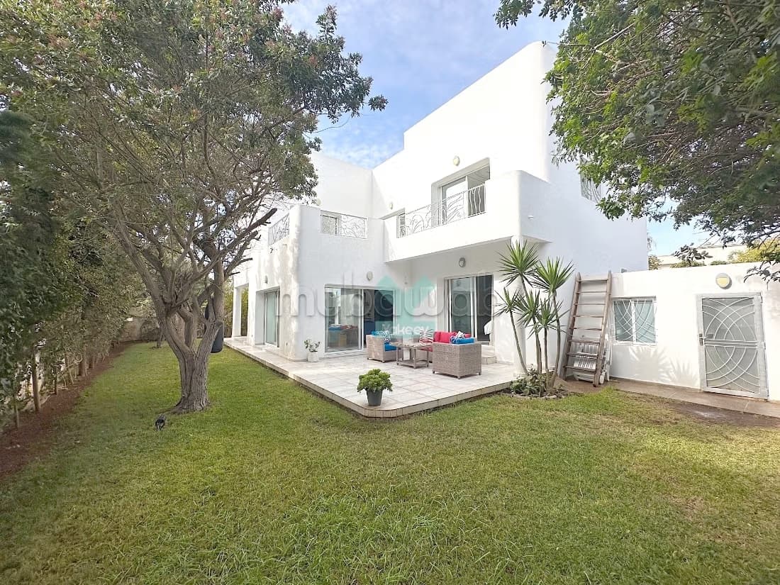 Superbe villa 5 chambres excellent état