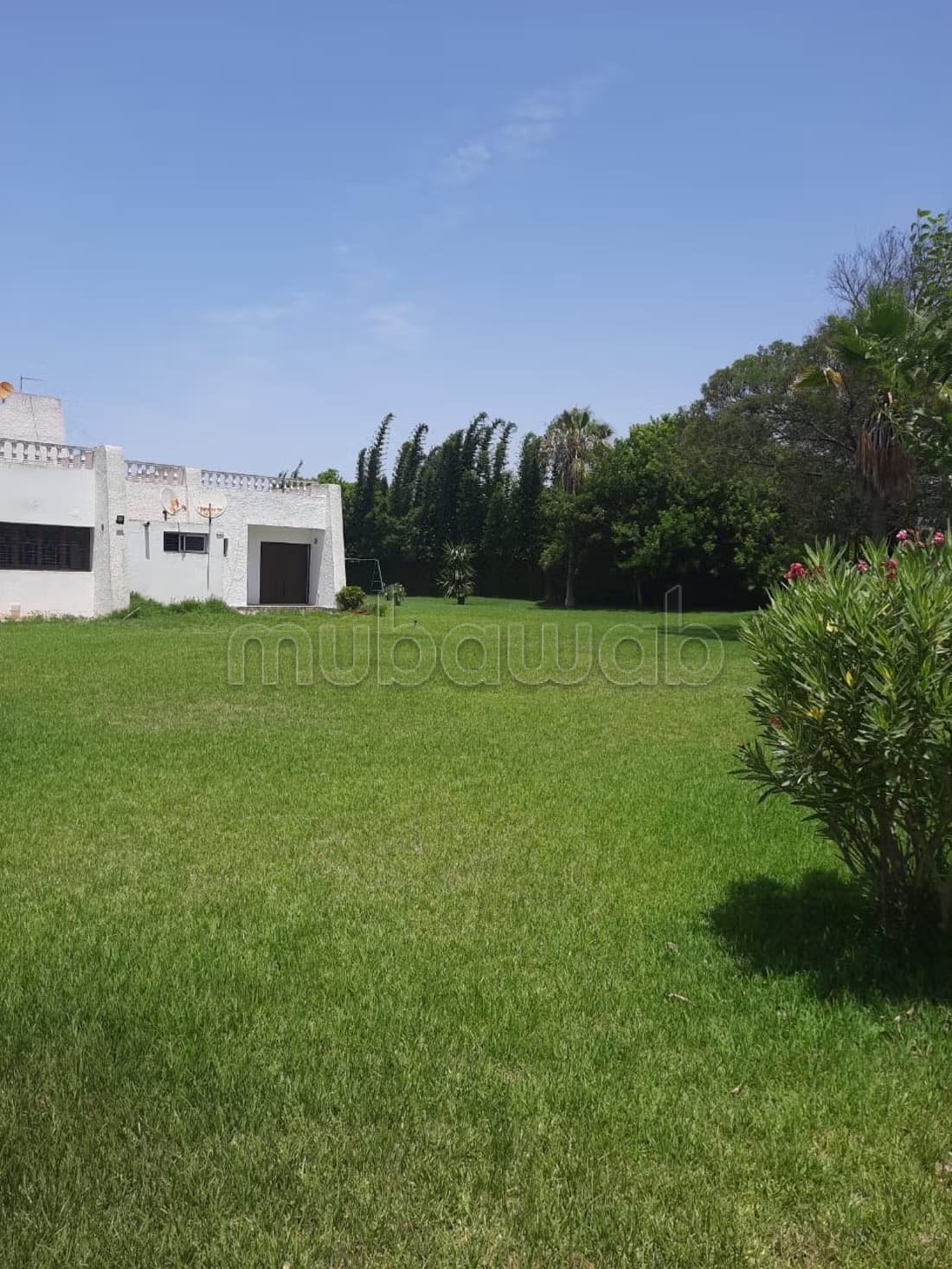 Terrain nue zone villa en vente à hay Ryad la superficie 600...